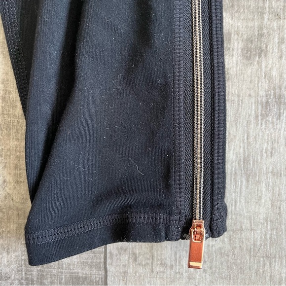 Athleta S High Rise Chaturanga Copper ZIPPER Tight Leggings Small Black Workout - Picture 2 of 6